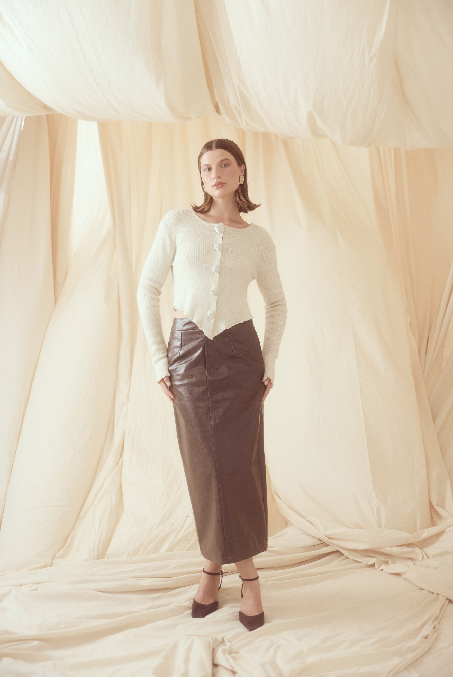 bubish Rosette Cardigan Oatmeal TOP